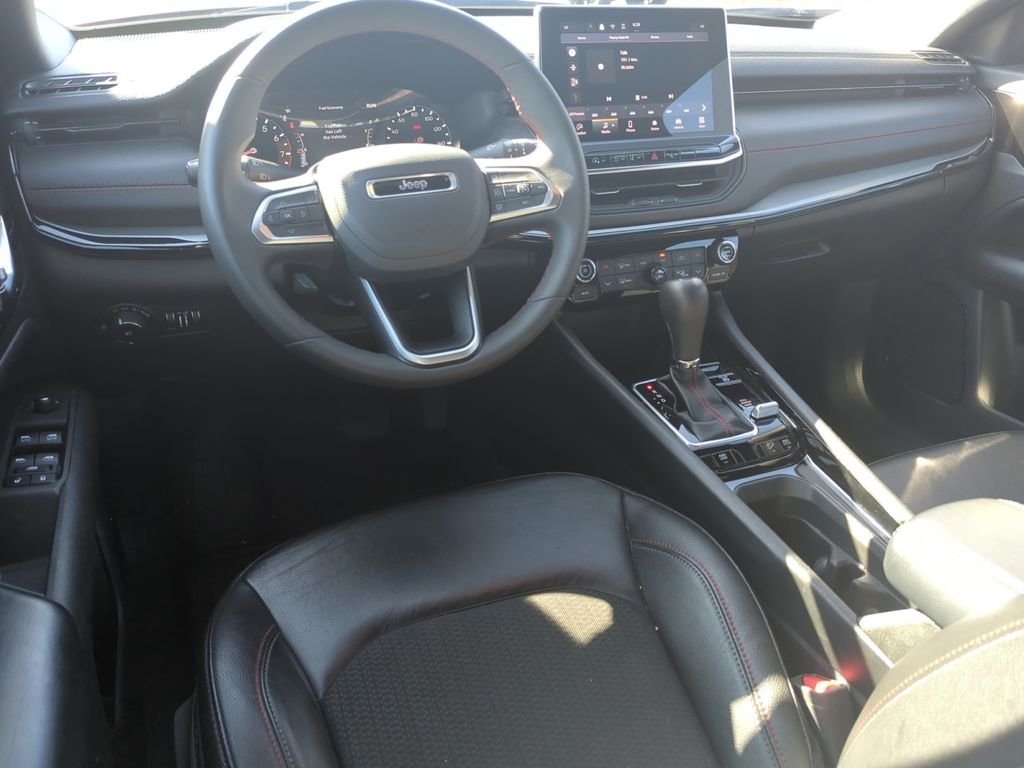 Used 2025 Red Jeep Trailhawk image 17
