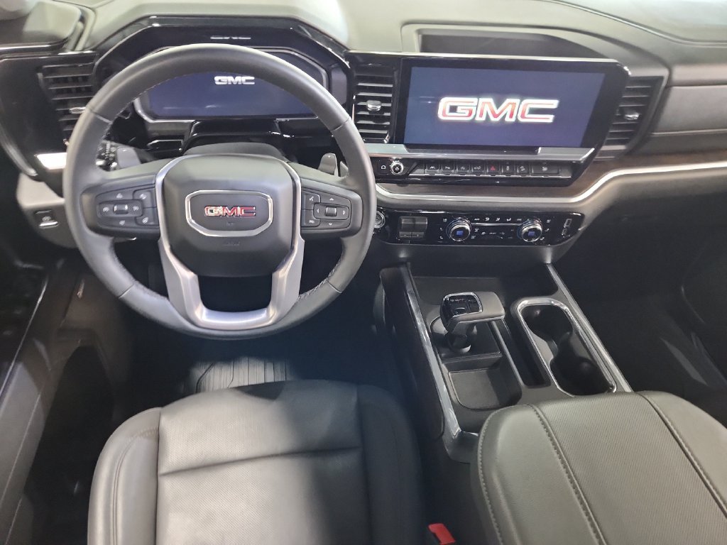 2026 GMC Sierra 1500 SLT - Photo 10