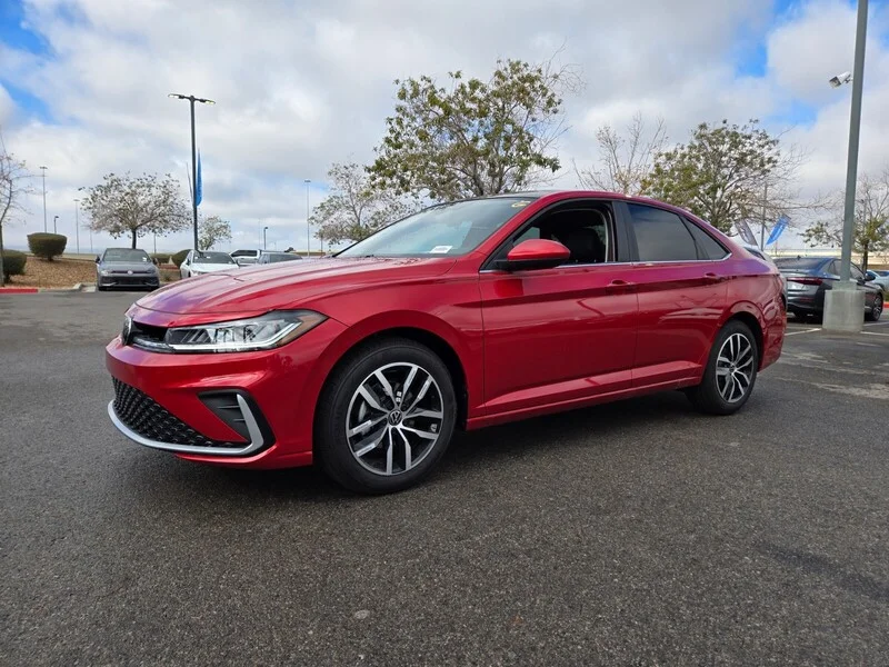 New 2026 Red Volkswagen 1.5T SE image 2