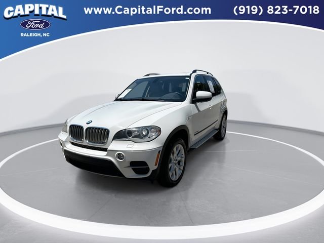 Used 2013 White BMW xDrive35i image 4