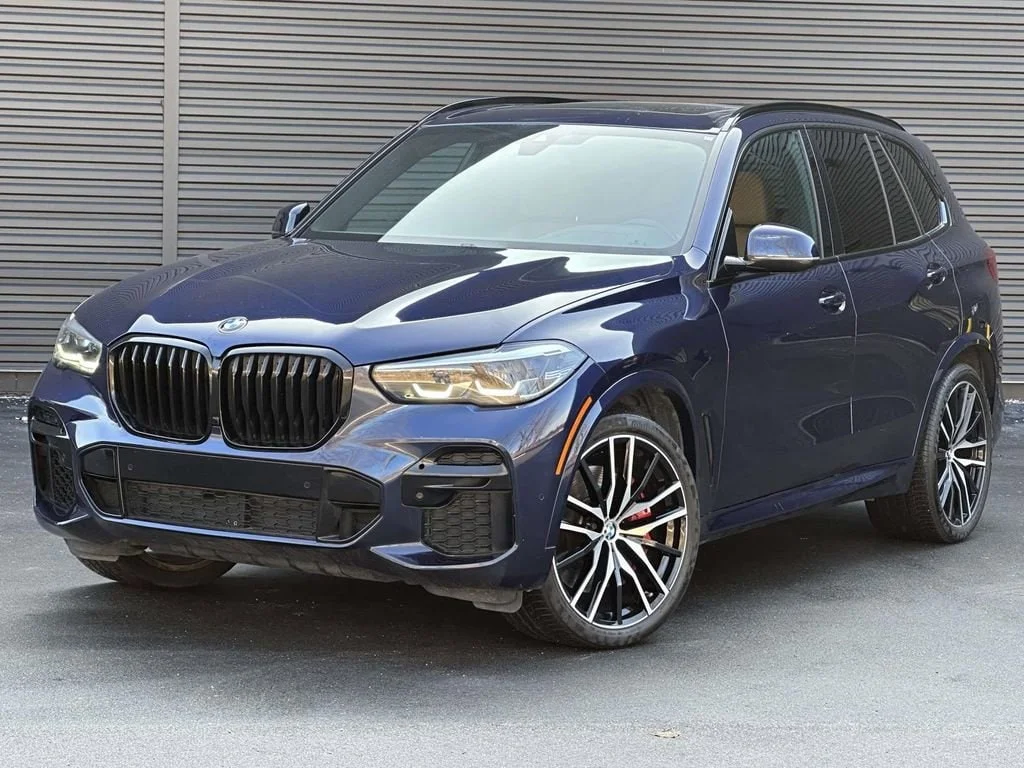 2023 BMW X5 M50i's photo