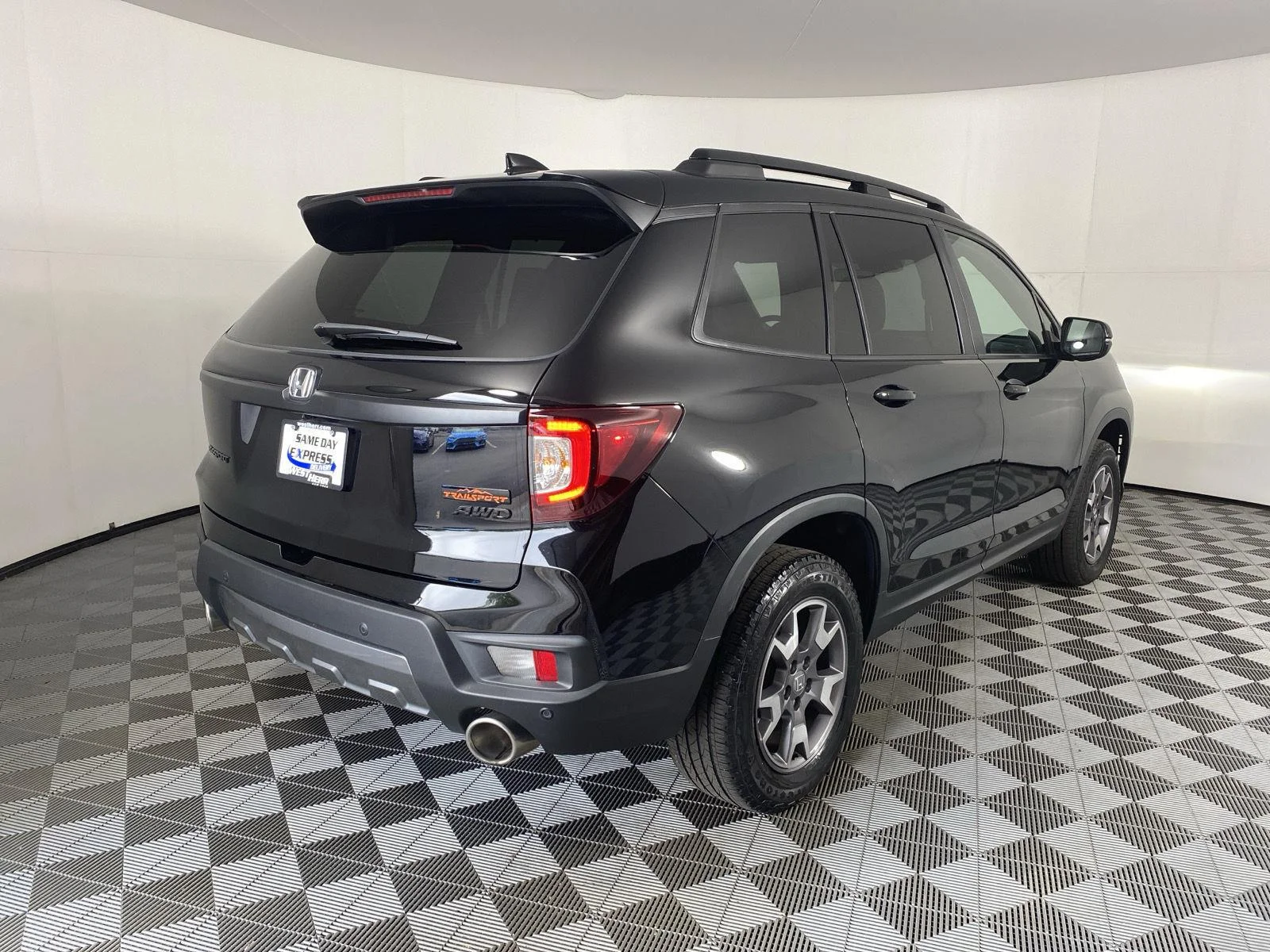 Used 2023 Crystal Black Pearl Honda TrailSport image 9