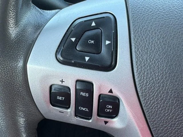Used 2013  Ford  image 19
