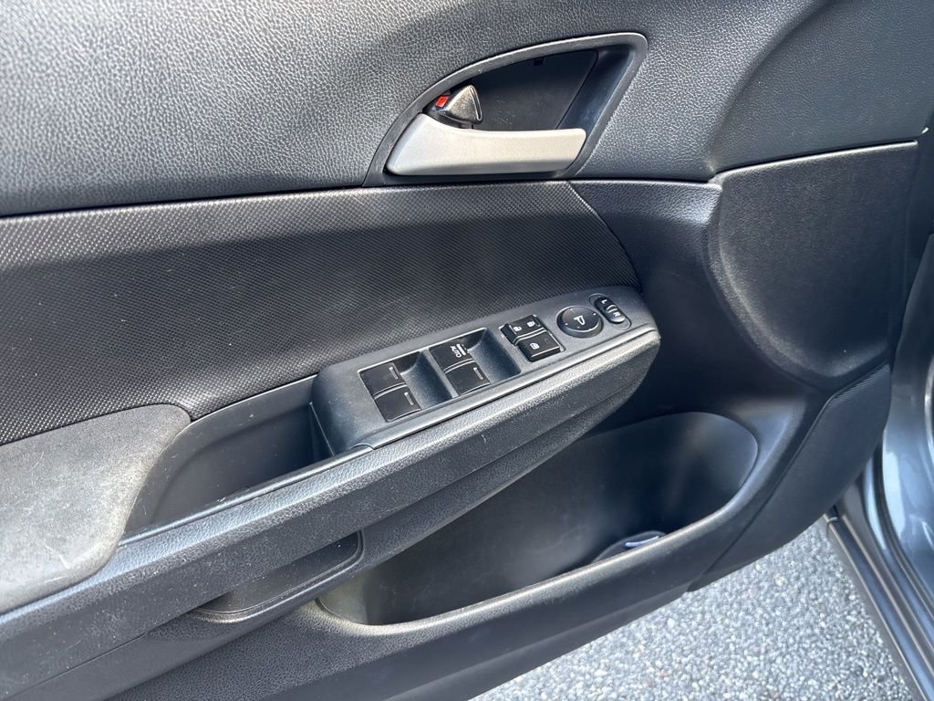 Used 2009  Honda LX image 7
