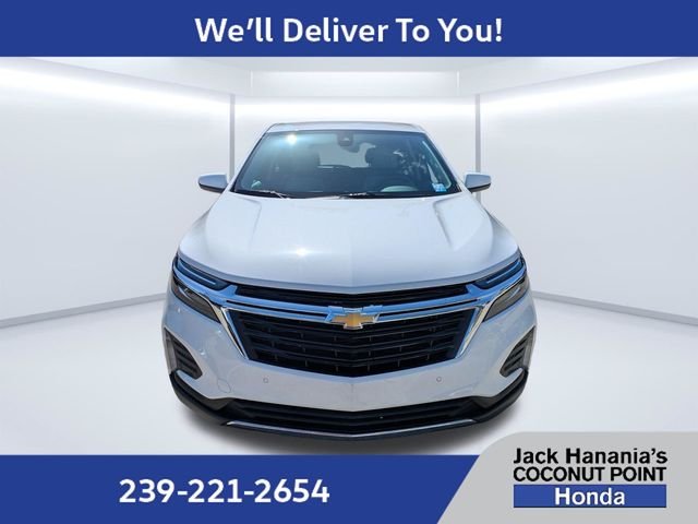 Used 2022 White Chevrolet LT image 9