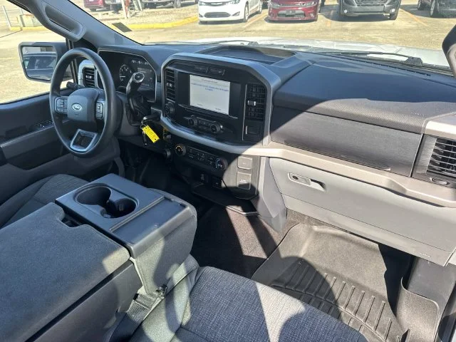 Used 2021 White Ford XLT image 36