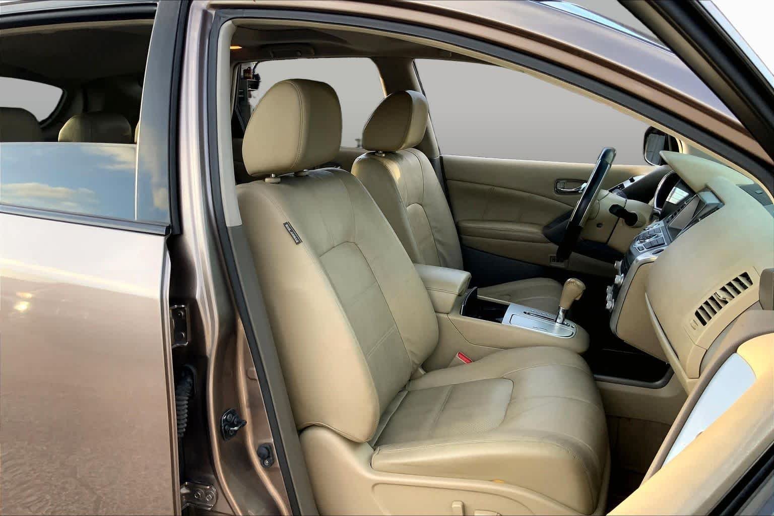 Used 2012 Tinted Bronze Metallic Nissan SL image 8