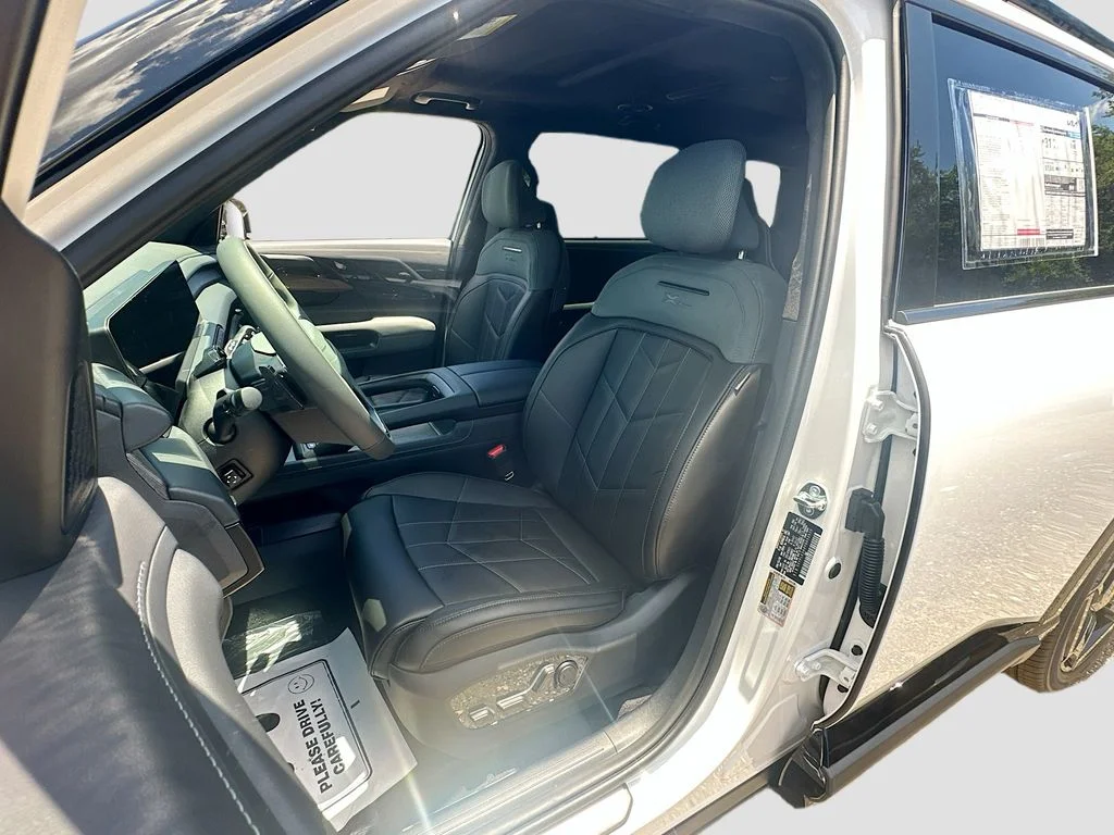 New 2027 Glacial White Pearl Kia X-LINE SX PRESTIGE image 22