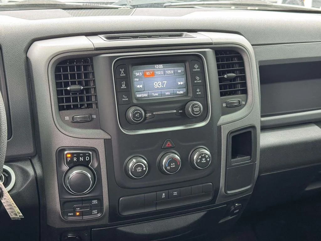 Used 2018 Silver Ram Tradesman image 3