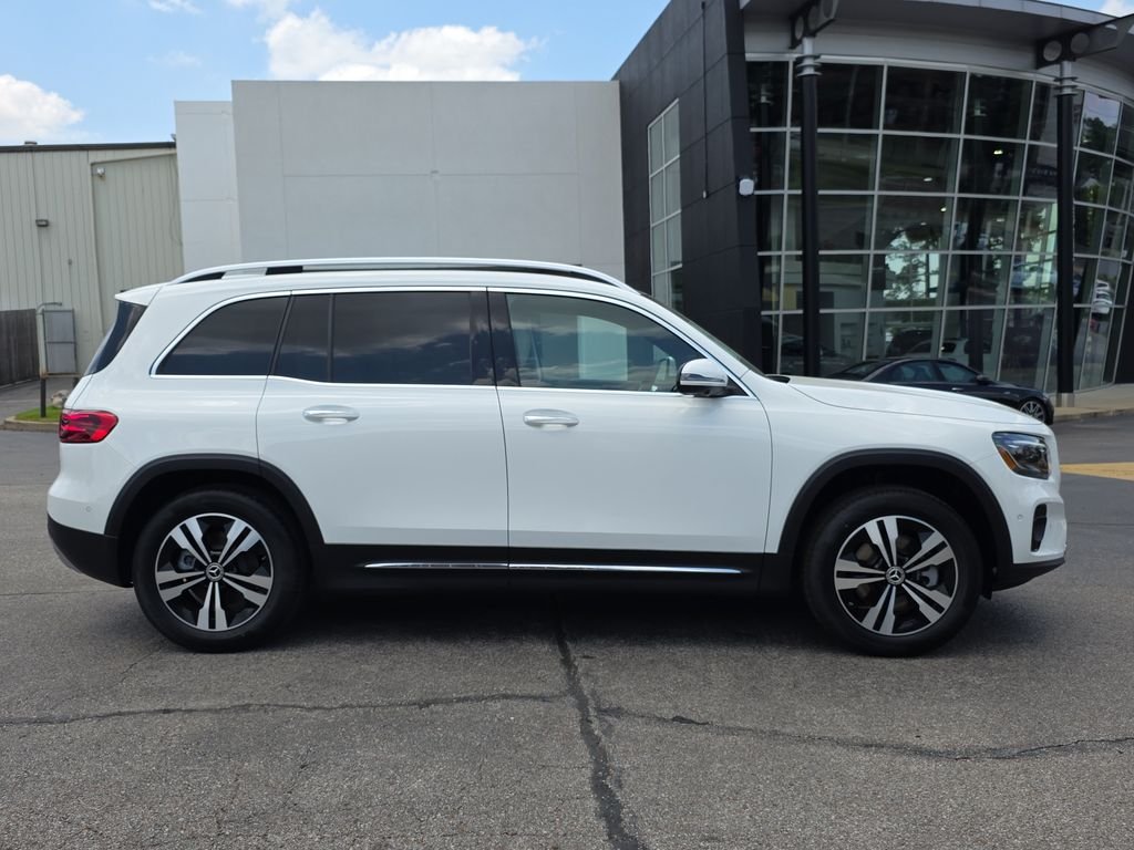 New 2026 White Mercedes-Benz GLB 250 image 6