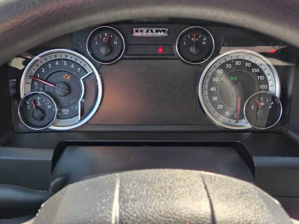 Used 2023 White Ram SLT image 15