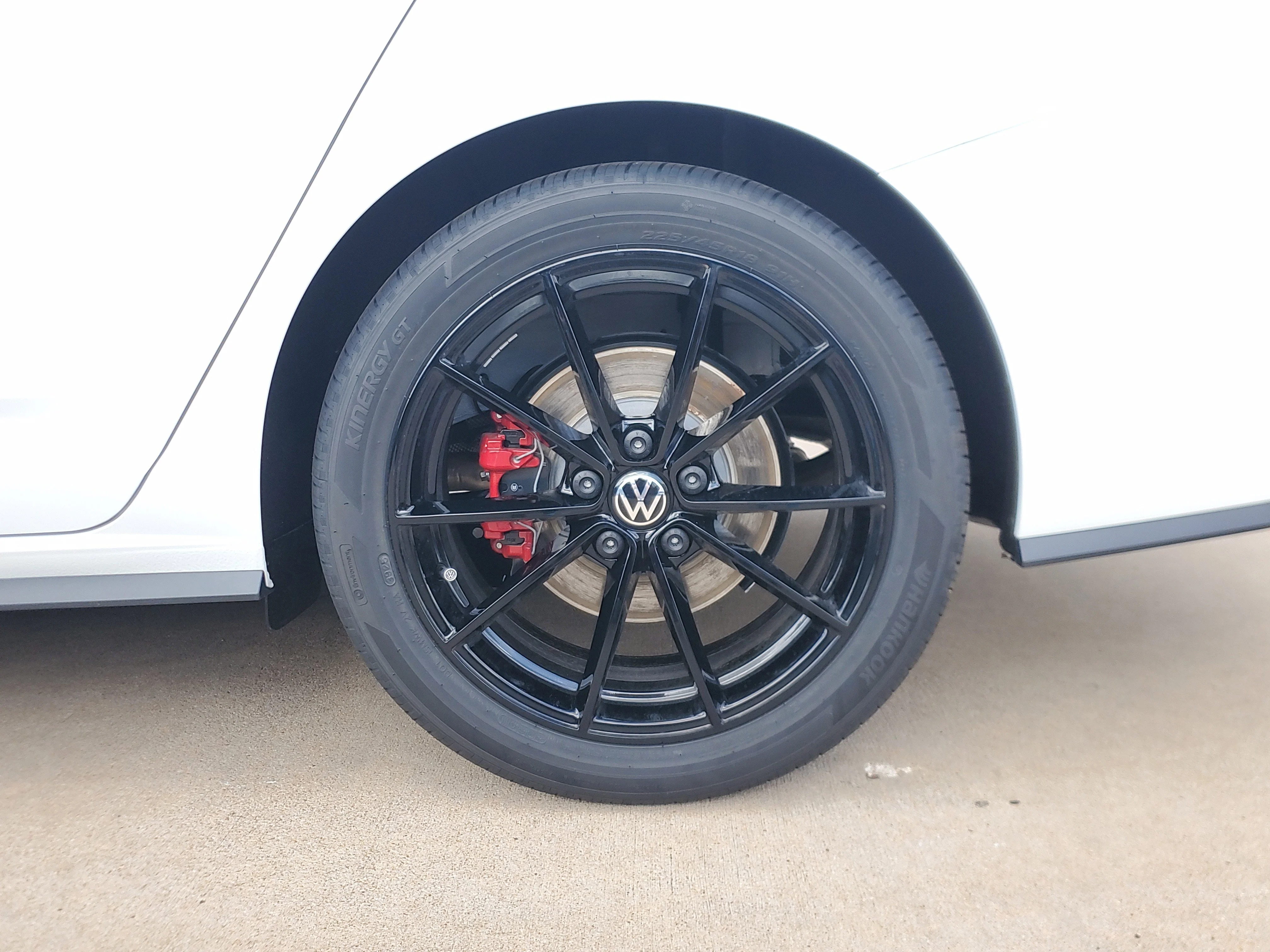 New 2026 White Volkswagen Autobahn image 6