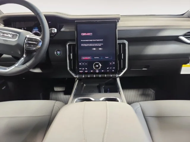 New 2026 Glacier White Tricoat GMC Elevation image 10