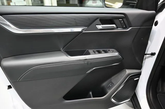 2026 GMC Acadia Elevation - Photo 33