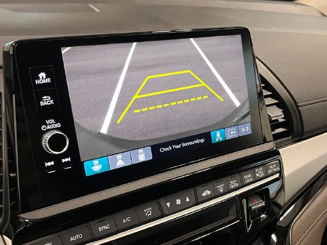 New 2026 Platinum White Pearl Honda Touring image 21