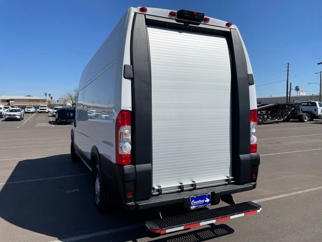 New 2024 Bright White Clear-Coat Exterior Paint RAM Super High Roof image 8