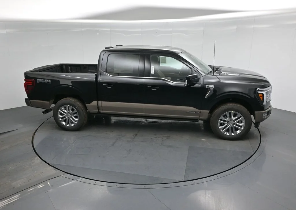New 2026 Agate Black Metallic Ford King Ranch image 53