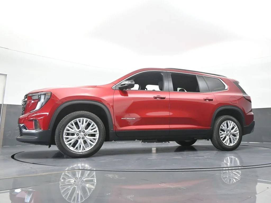 Used 2024 Volcanic Red Tintcoat GMC Elevation image 64