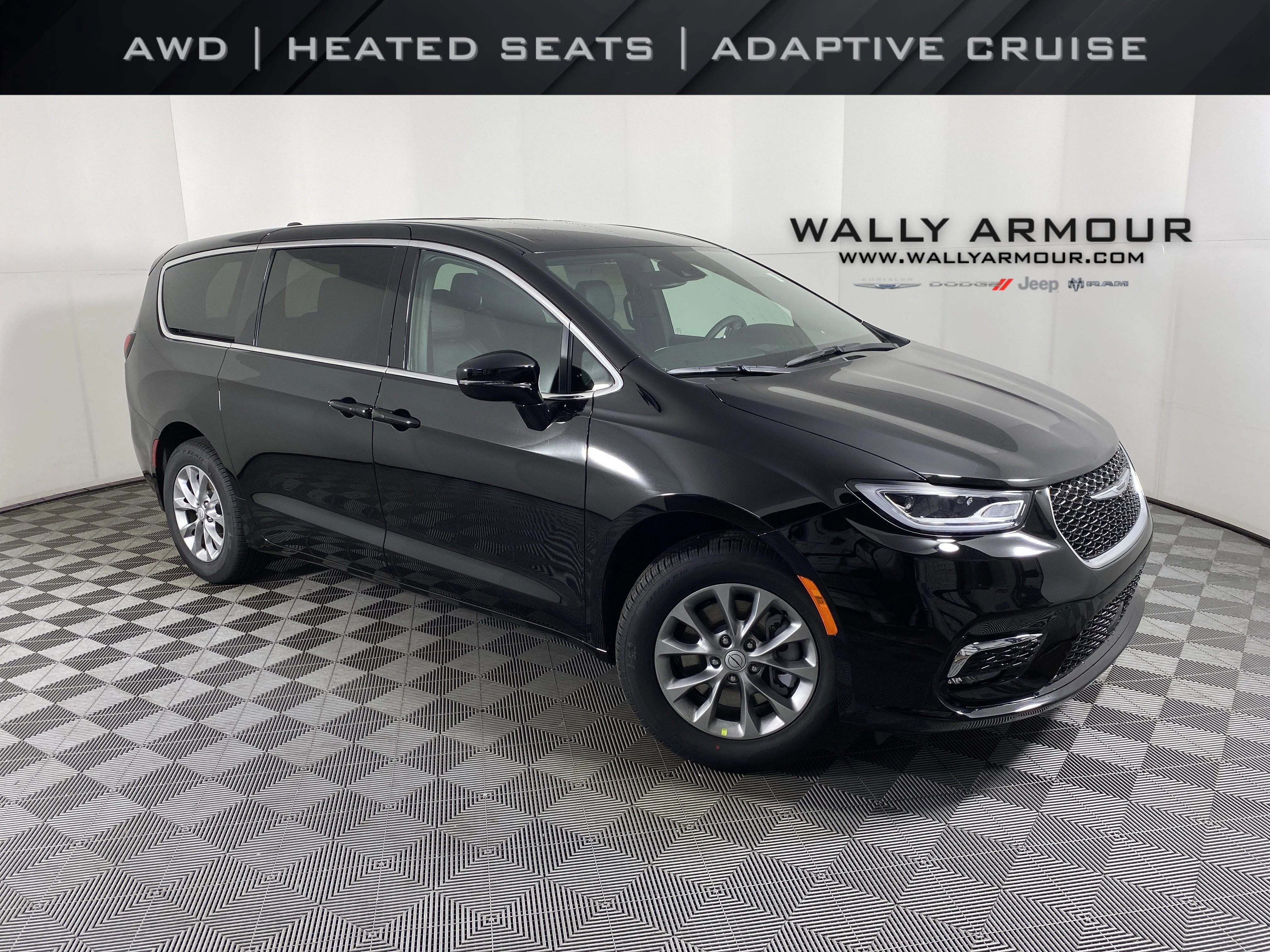 2026 Chrysler Pacifica Select AWD's photo