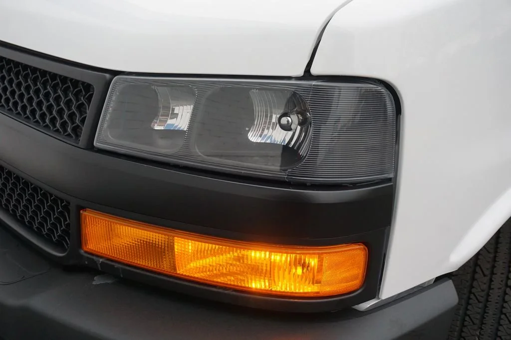 2025 Chevrolet Express Cargo Work Van - Photo 23