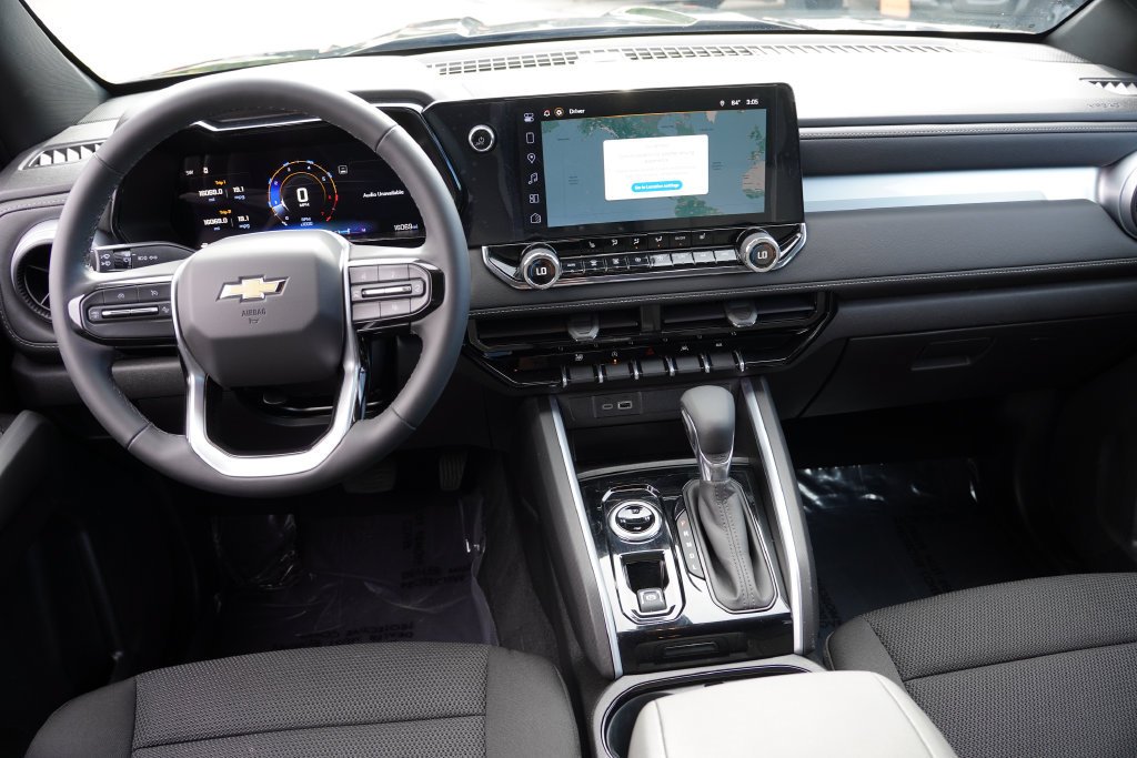2024 Chevrolet Colorado LT - Photo 18