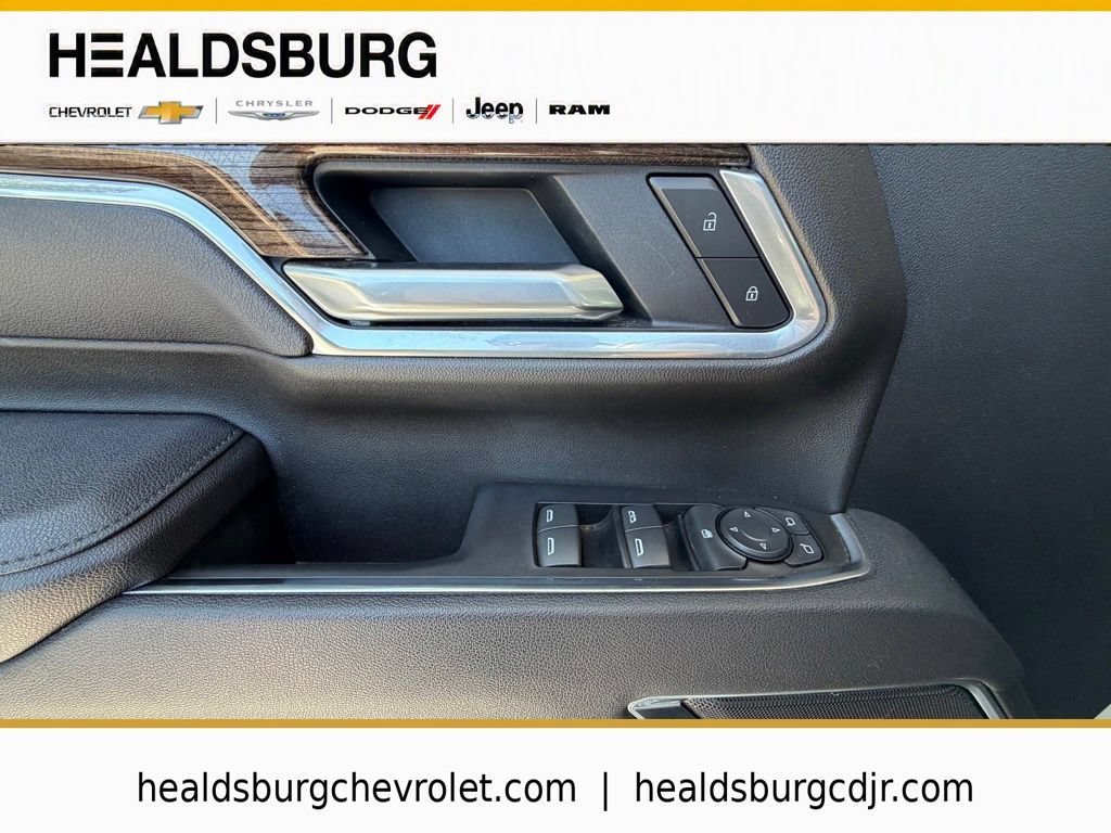 Used 2025 Sterling Gray Metallic Chevrolet LT image 11