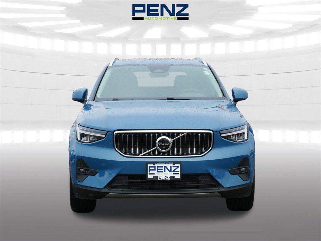 Used 2025 Volvo XC40 Plus with VIN YV4L12UE3S2586709 for sale in Rochester, Minnesota