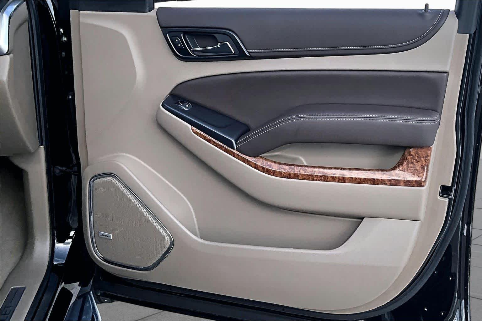 Used 2019 Black Chevrolet Premier image 25