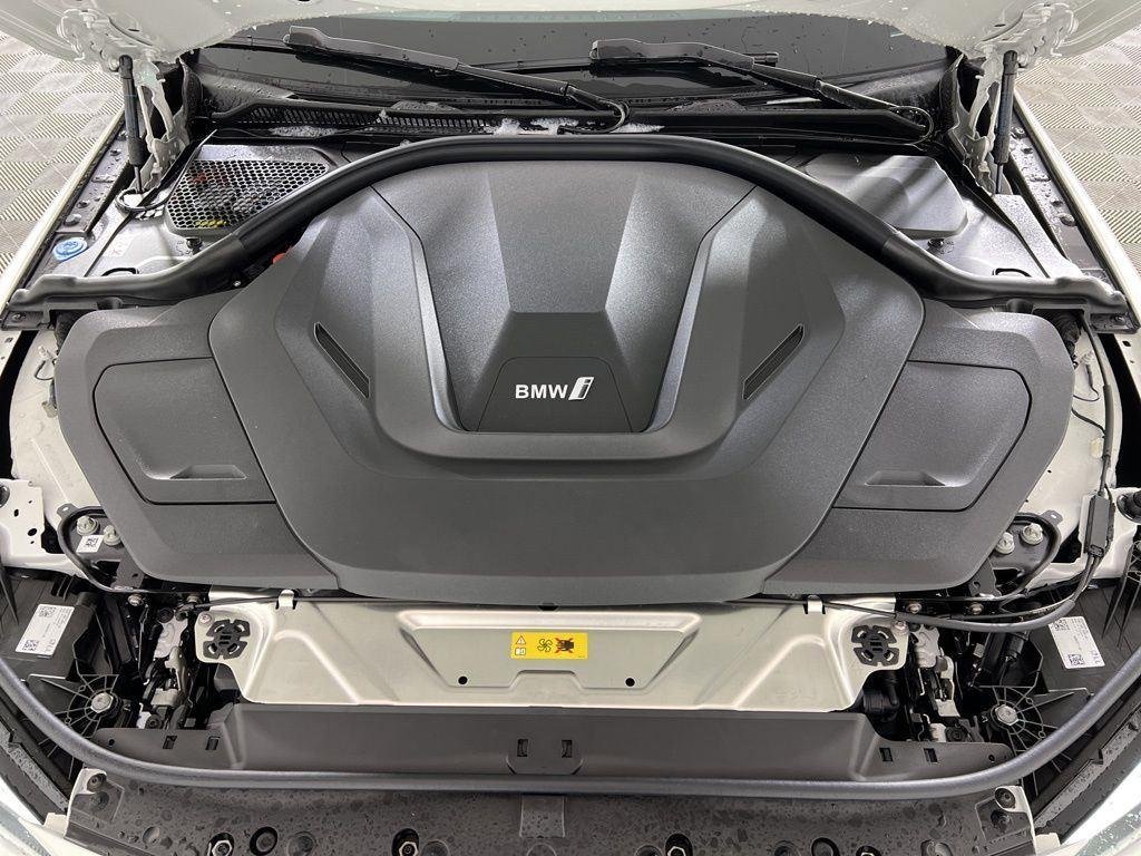 2026 BMW i4 40 - Photo 14