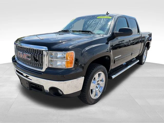 Used 2011 Black GMC SLT image 3