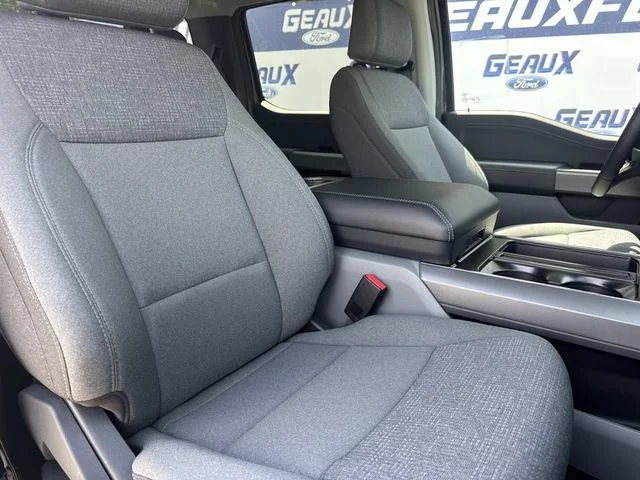 New 2026 Carbonized Gray Metallic Ford XLT image 26