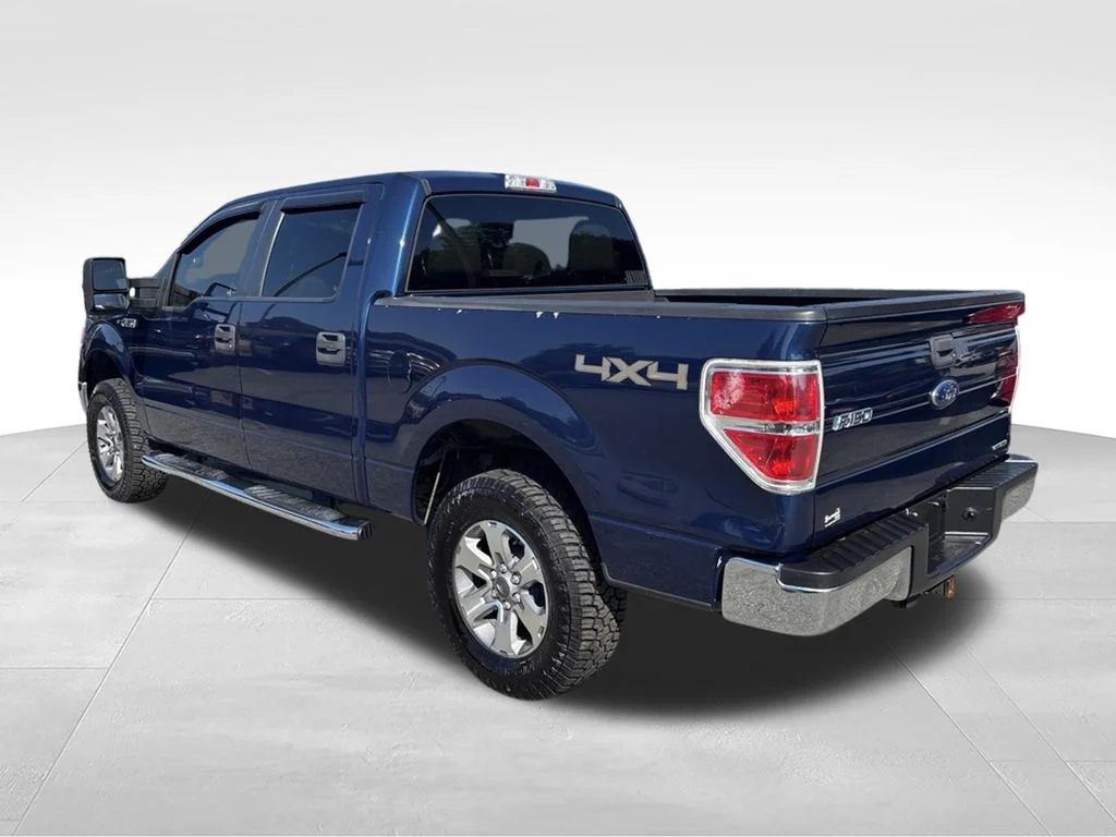 Used 2012 Blue Ford XLT image 3