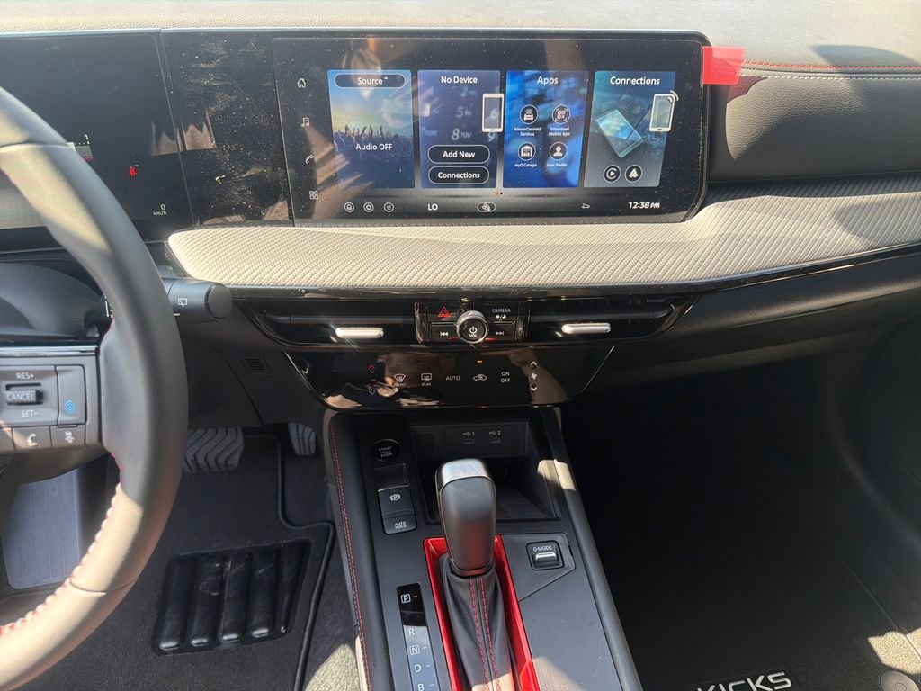 New 2026 Nissan Kicks SR 4D Sport Utility