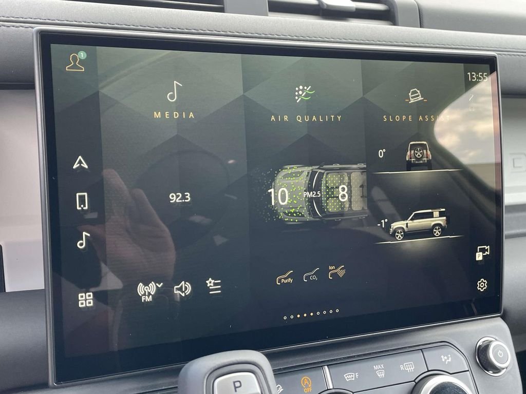 New 2026 Gondwana Stone Land Rover X-Dynamic SE image 23