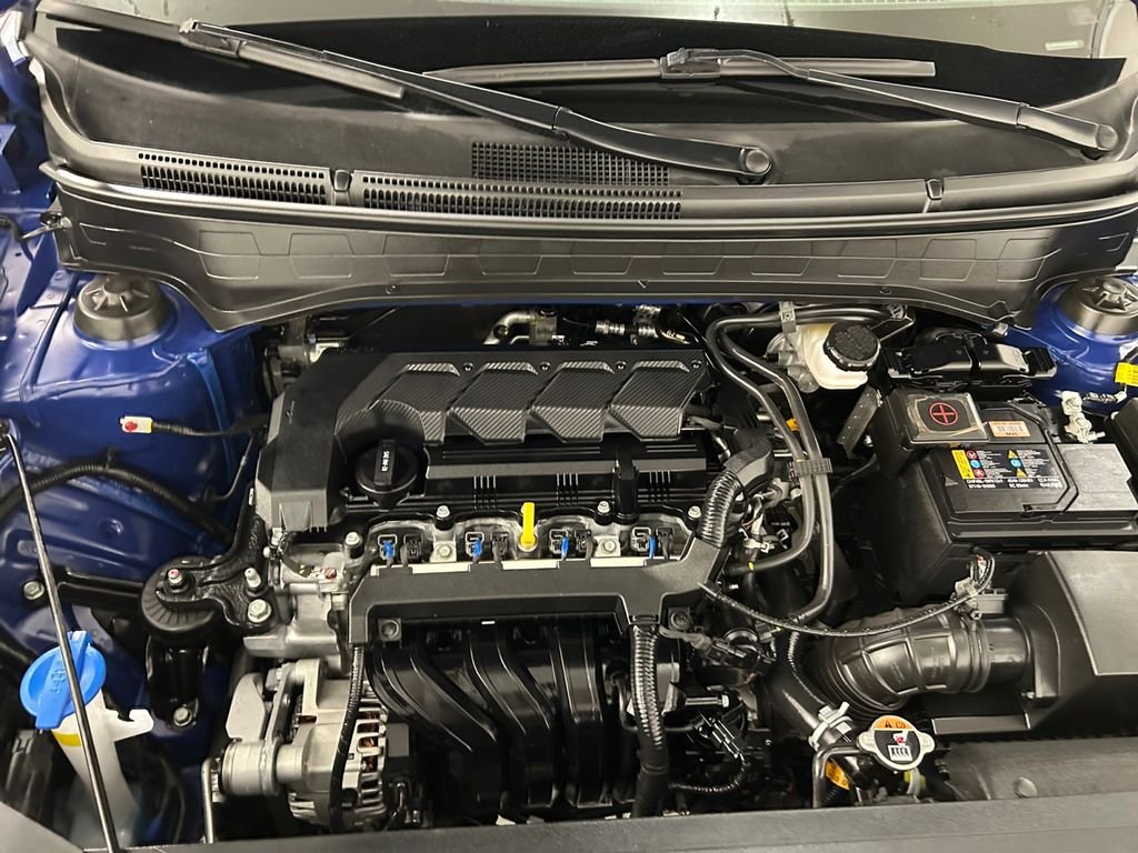 Used 2024 Blue Hyundai SEL image 21