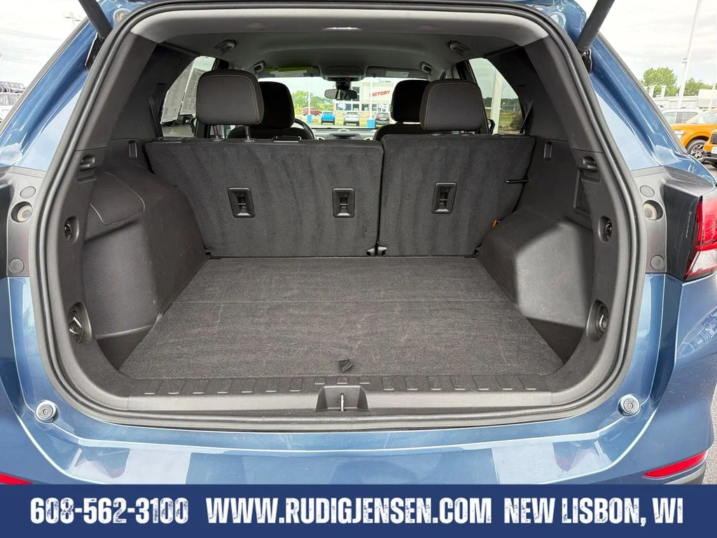 Used 2024 Lakeshore Blue Metallic Chevrolet LT image 21