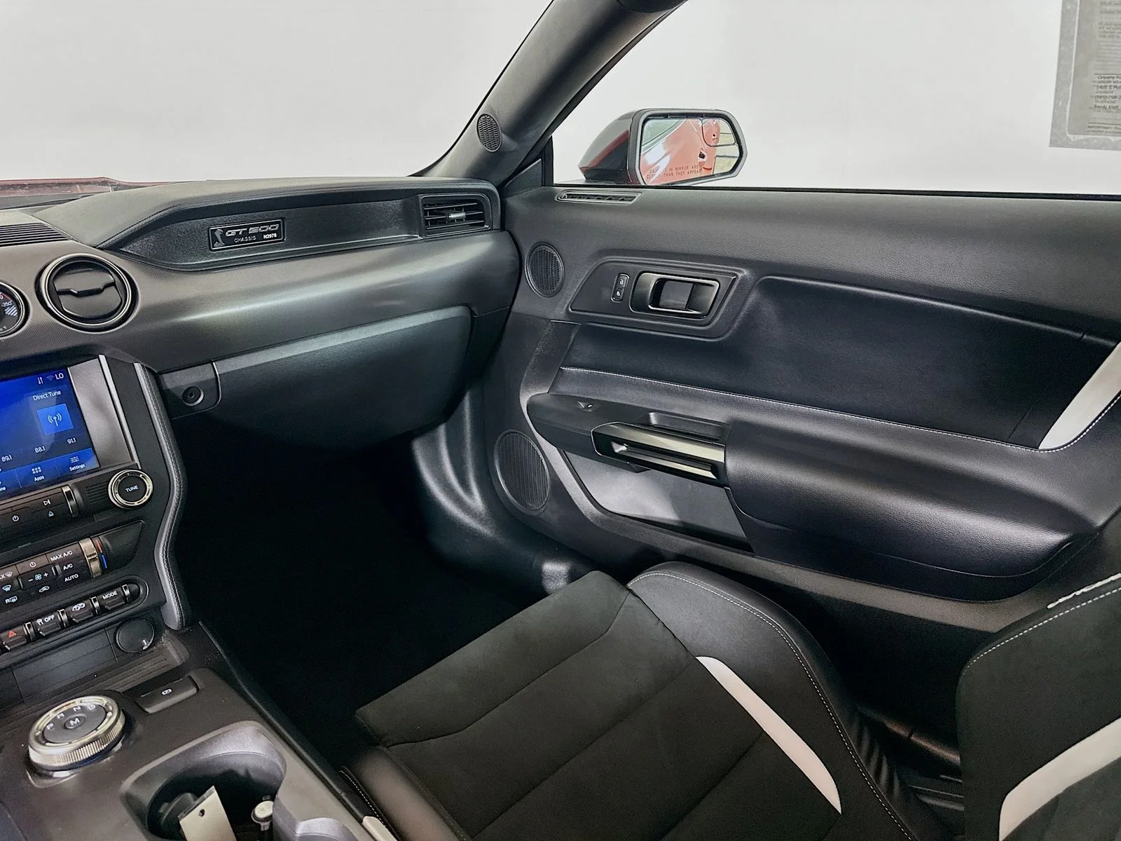 Used 2022 Orange Ford  image 24