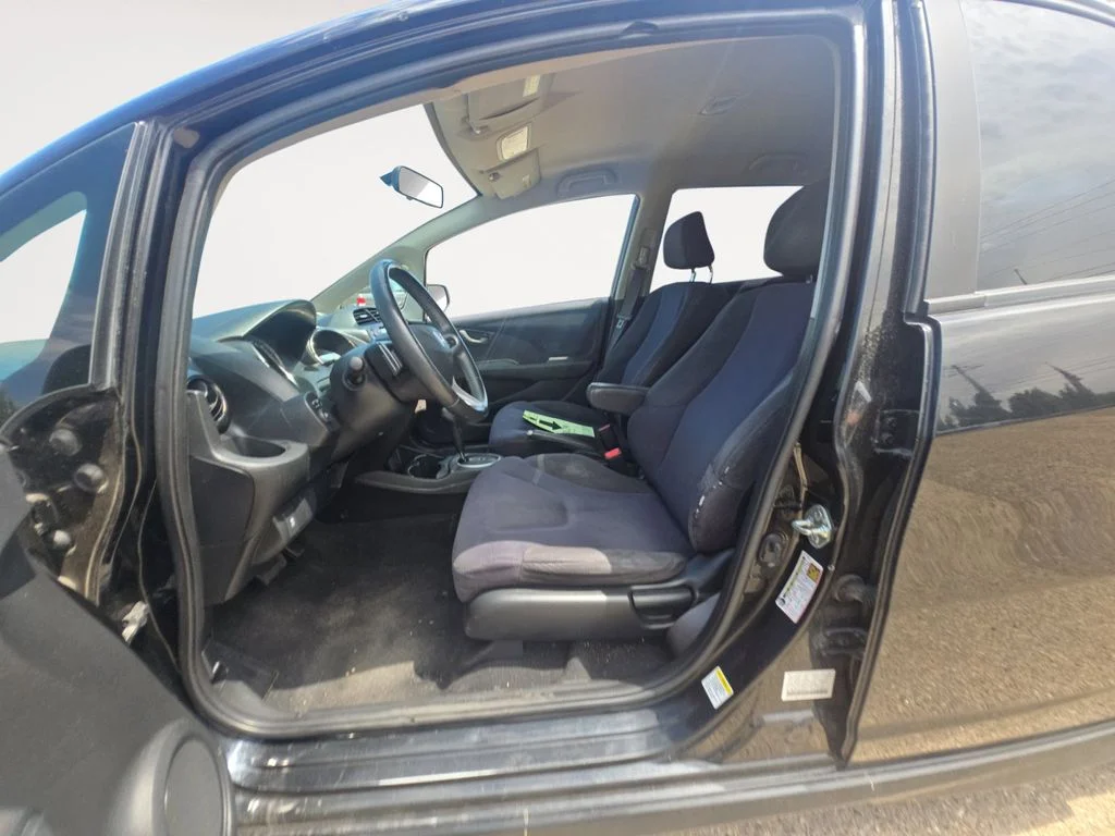 Used 2013 Black Honda Sport image 9