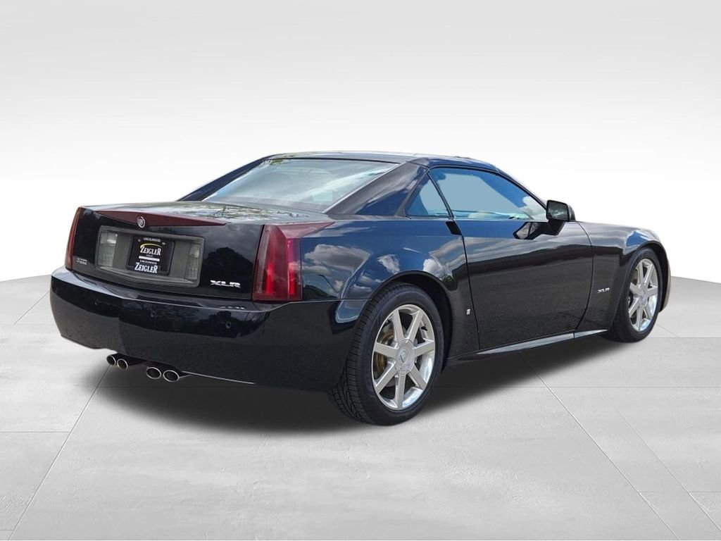 Used 2007 Black Raven Cadillac BASE image 7