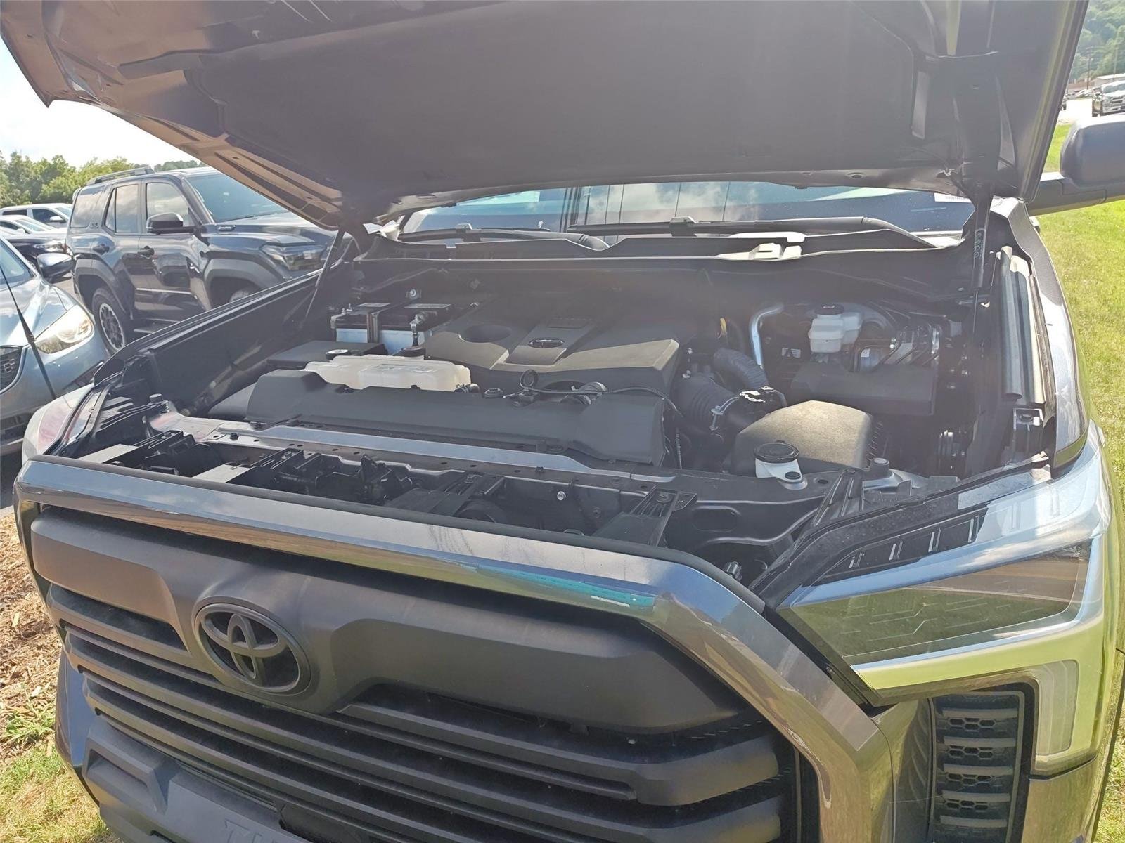 Used 2023 Magnetic Gray Metallic Toyota SR5 image 38