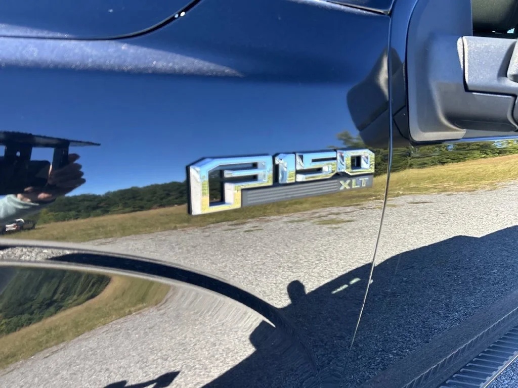 Used 2019 Black Ford XLT image 40
