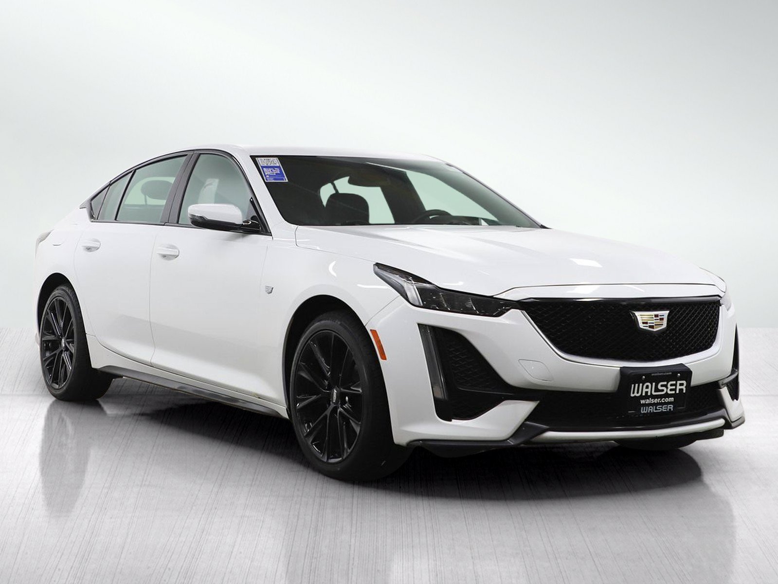 Used 2021 White Cadillac Sport image 7