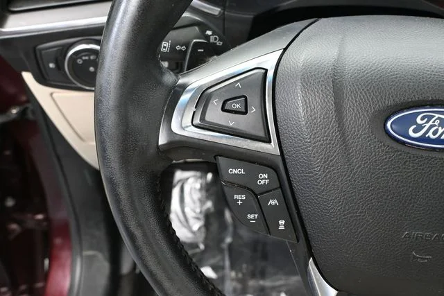 2021 Ford Edge Titanium - Photo 30