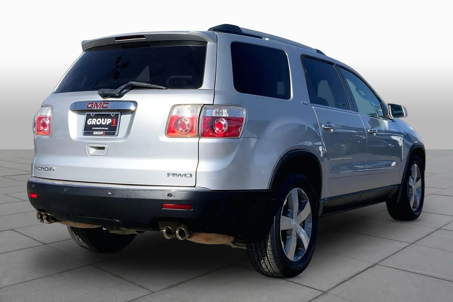 Used 2011 Quicksilver Metallic GMC SLT1 image 12