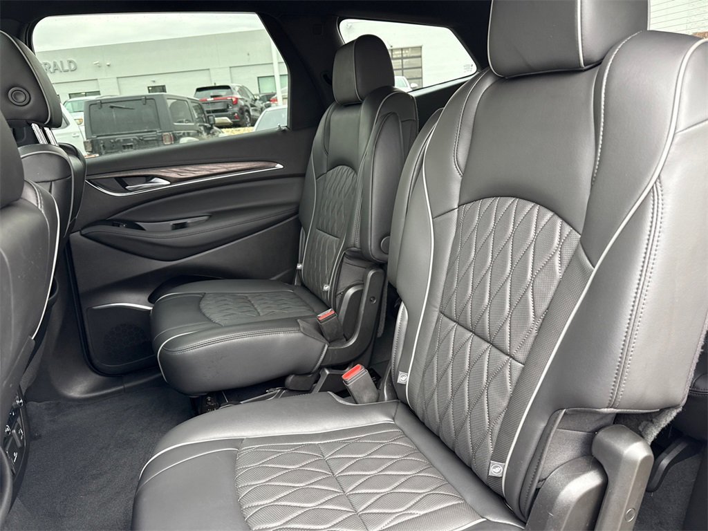 2022 BUICK ENCLAVE - Image 32