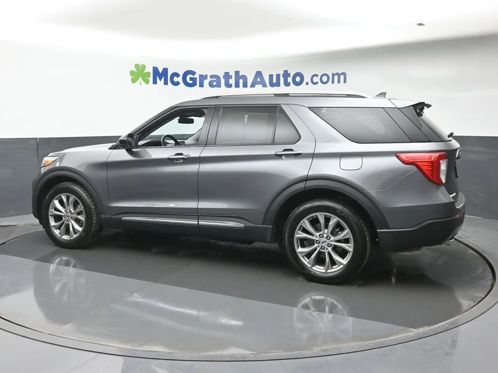 Used 2023 Gray Ford Limited image 23