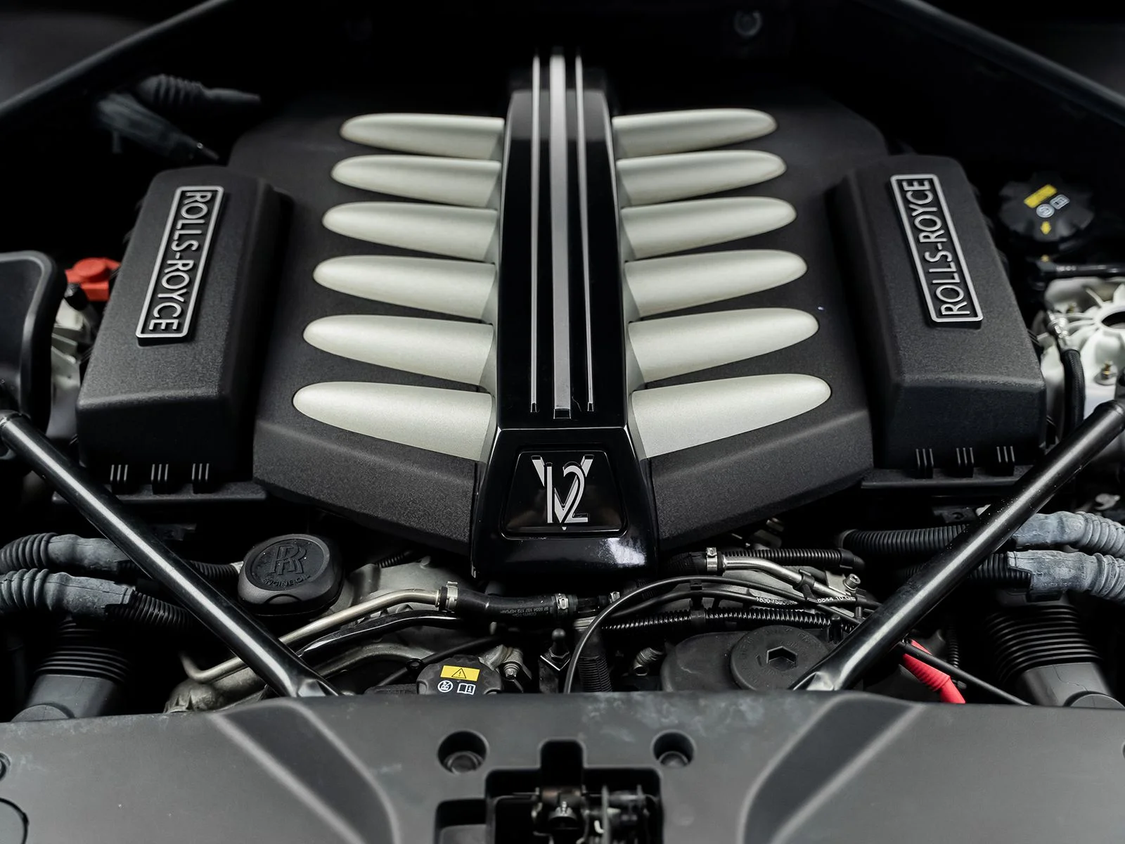 Used 2017 White Rolls-Royce Base image 62