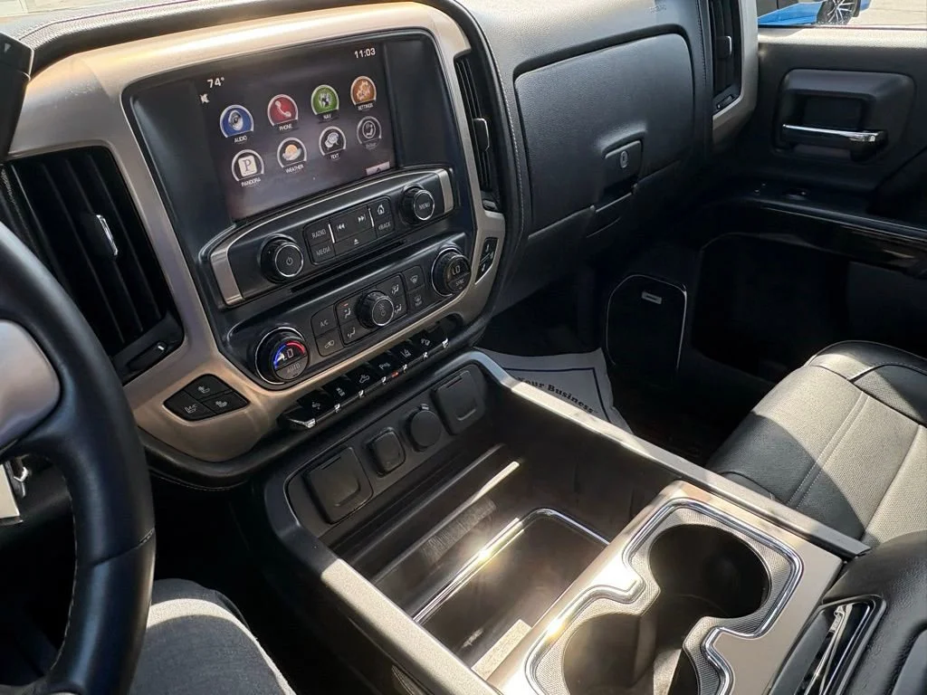 Used 2015 IRIDIUM METALLIC GMC Denali image 12