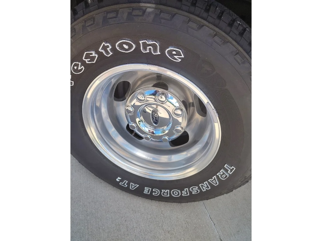 Used 2022 Atlas Blue Ford XLT image 10