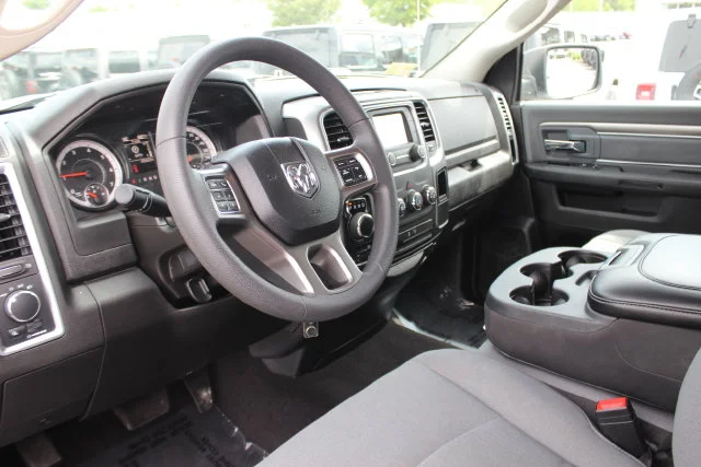 Used 2024 White Ram SLT image 3